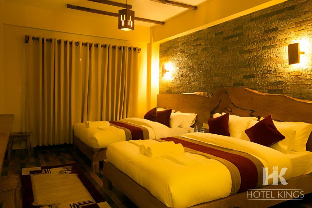 Hotel Kings Pokhara Exterior foto
