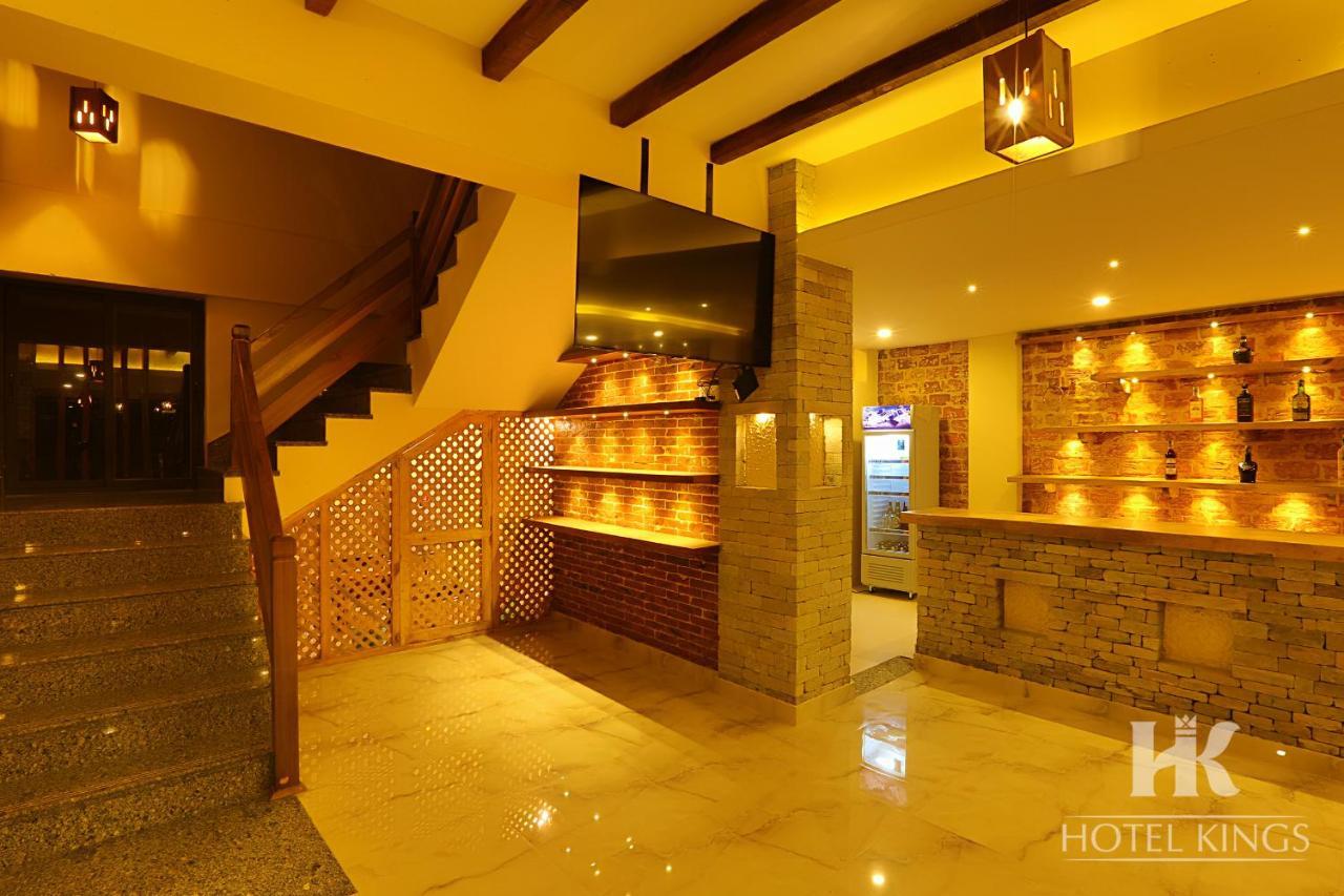 Hotel Kings Pokhara Exterior foto